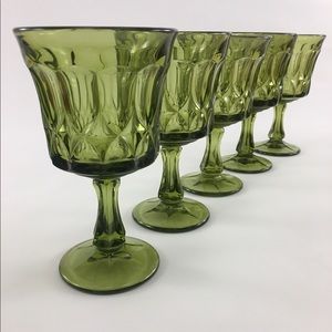 Vintage/retro emerald green wine goblets